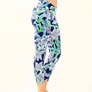 Lilly Pulitzer “Sway This Way” Luxletic Legging